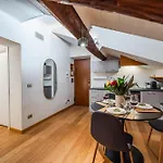 The Mirror Attic - Moscova Brera Milano